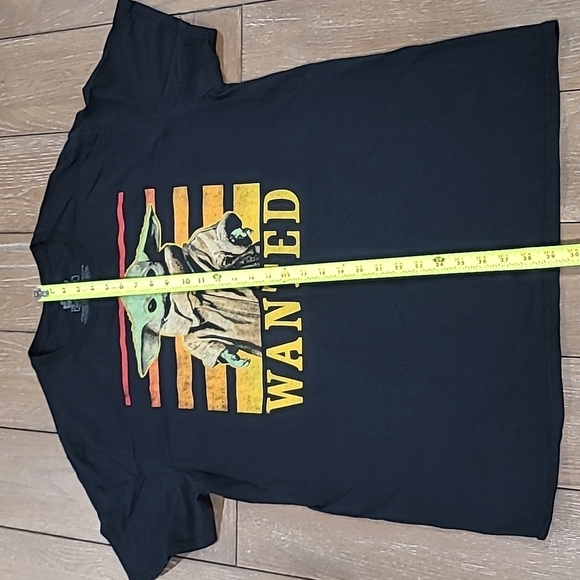 Star Wars The Mandalorian Wanted Grogu T-Shirt Size XL - Picture 5 of 7